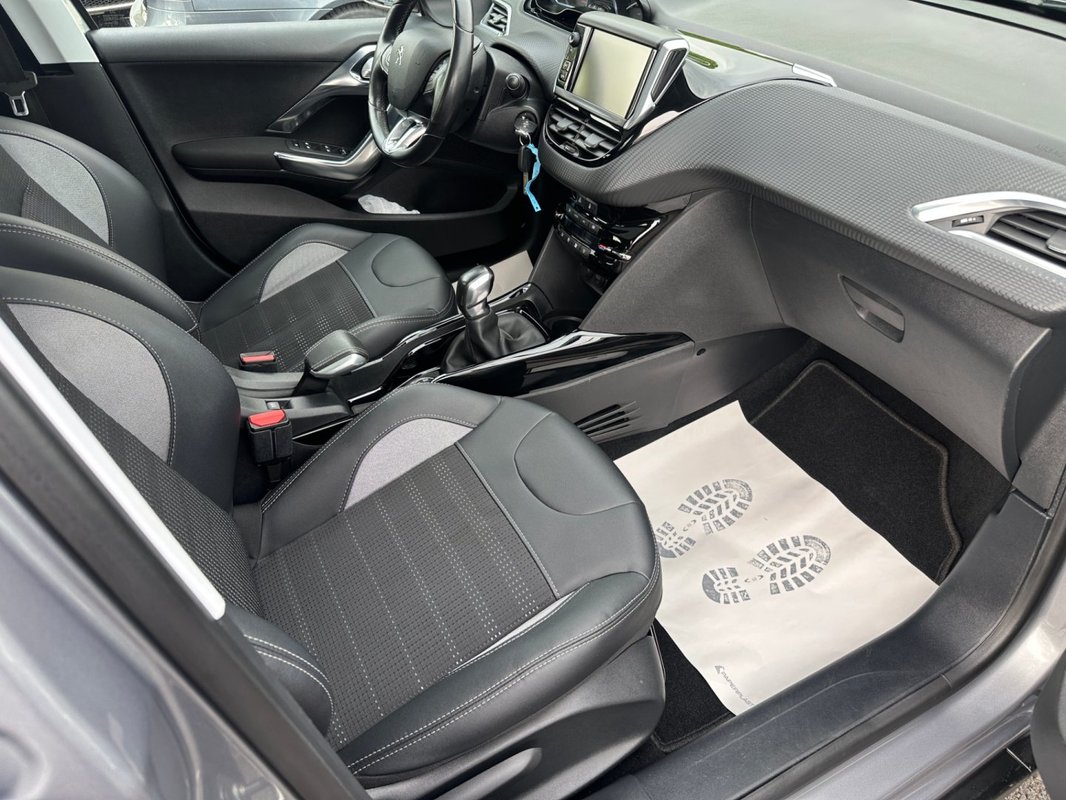 Peugeot 2008 foto 5