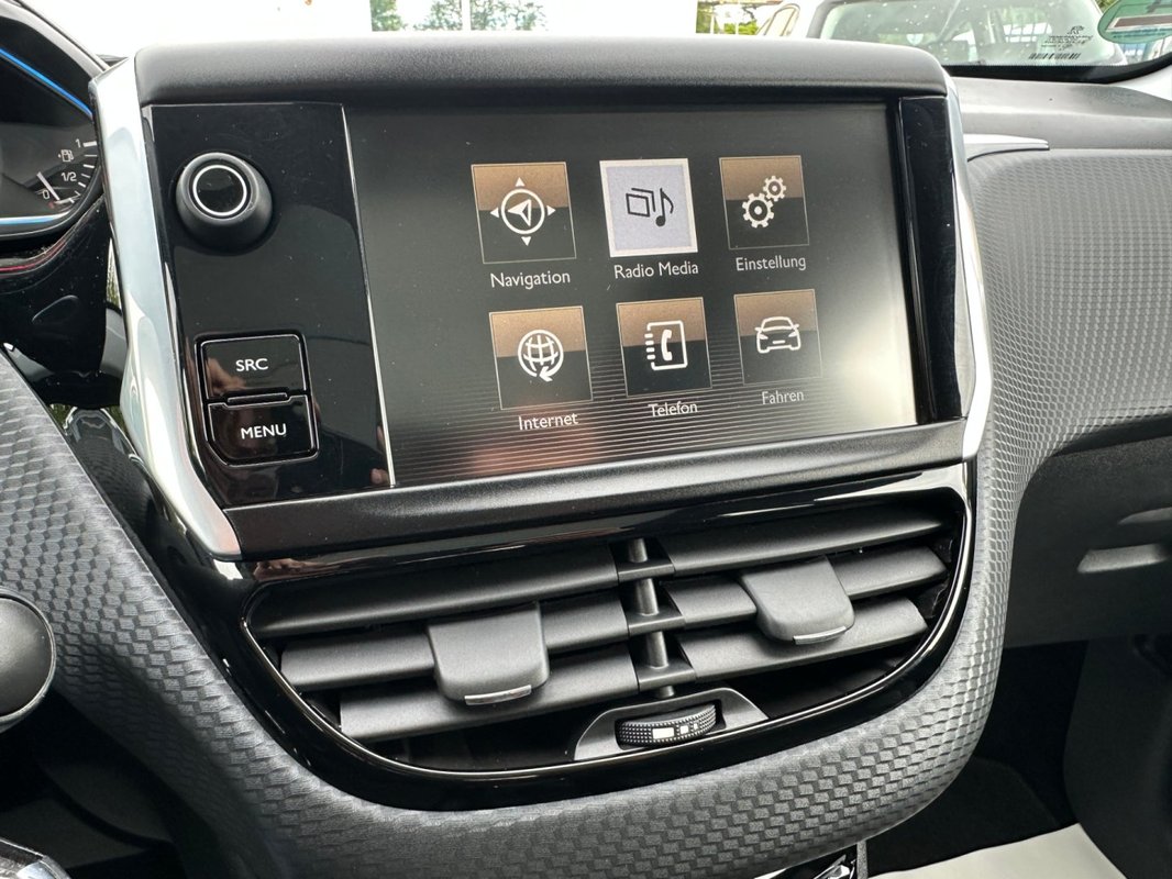 Peugeot 2008 foto 9