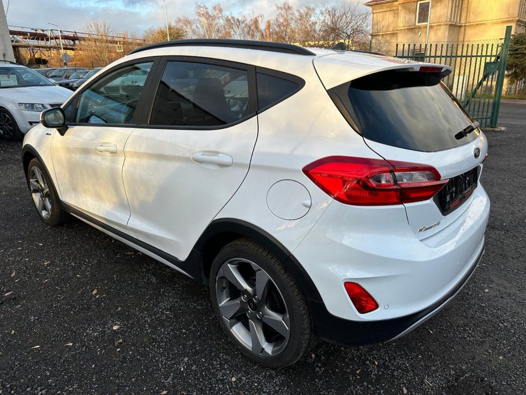 Ford Fiesta foto 19