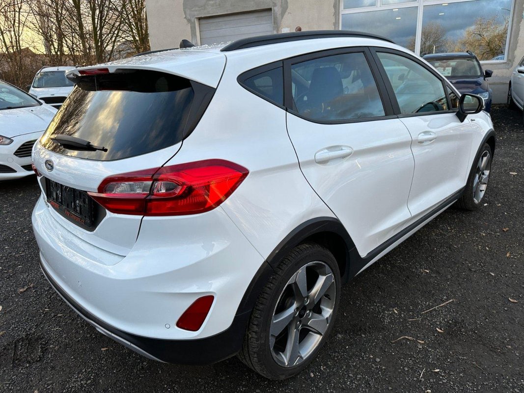 Ford Fiesta foto 21
