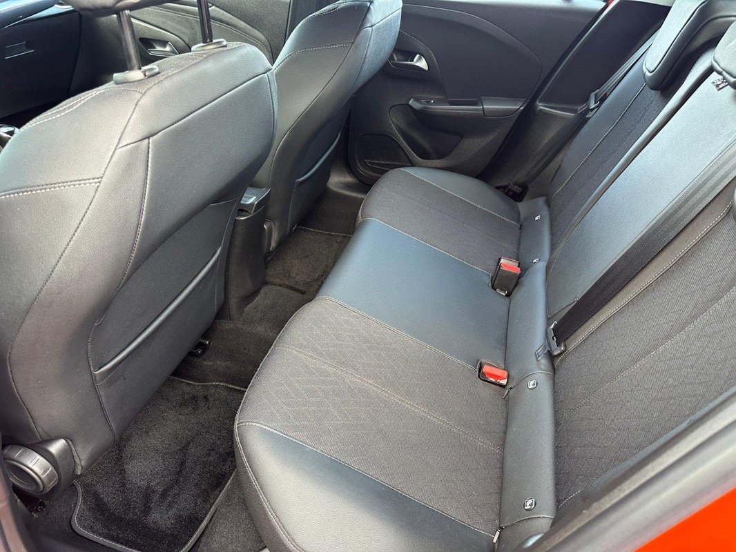 Opel Corsa foto 2