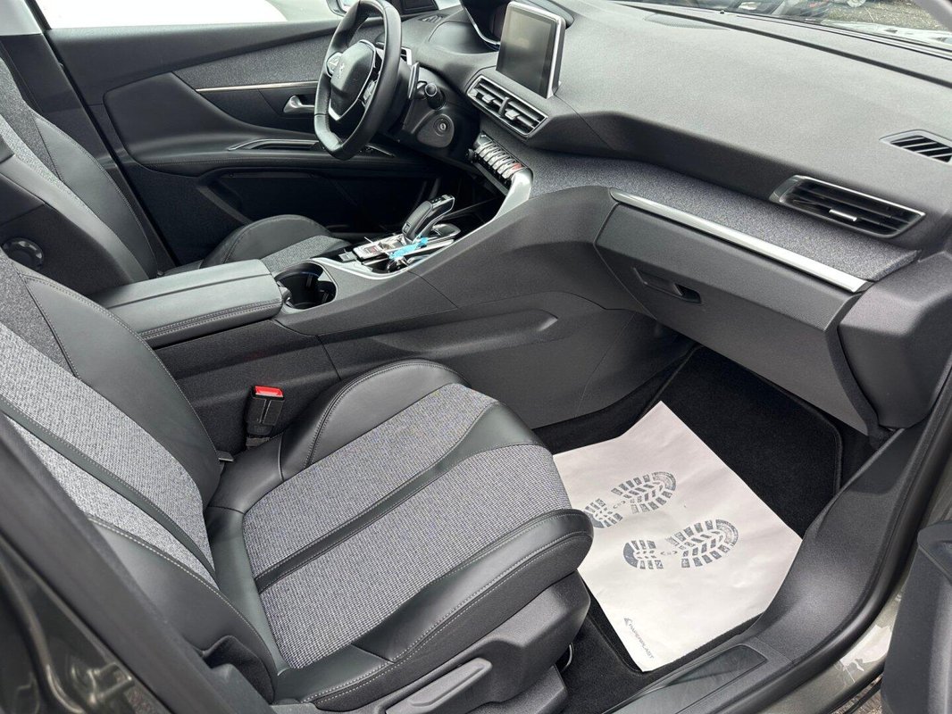 Peugeot 3008 foto 6