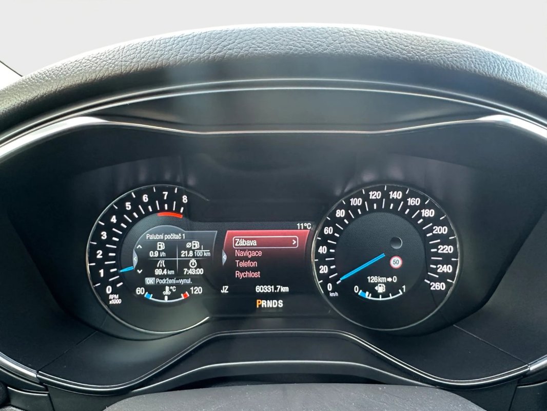 Ford Mondeo foto 17
