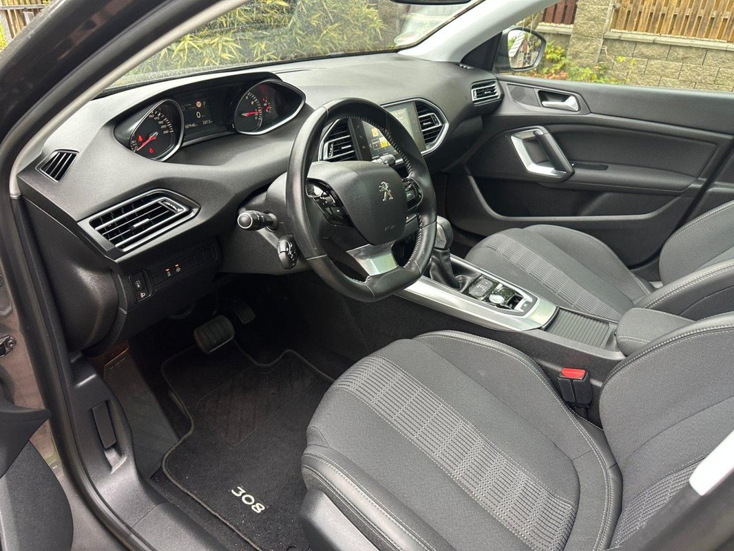 Peugeot 308 foto 4