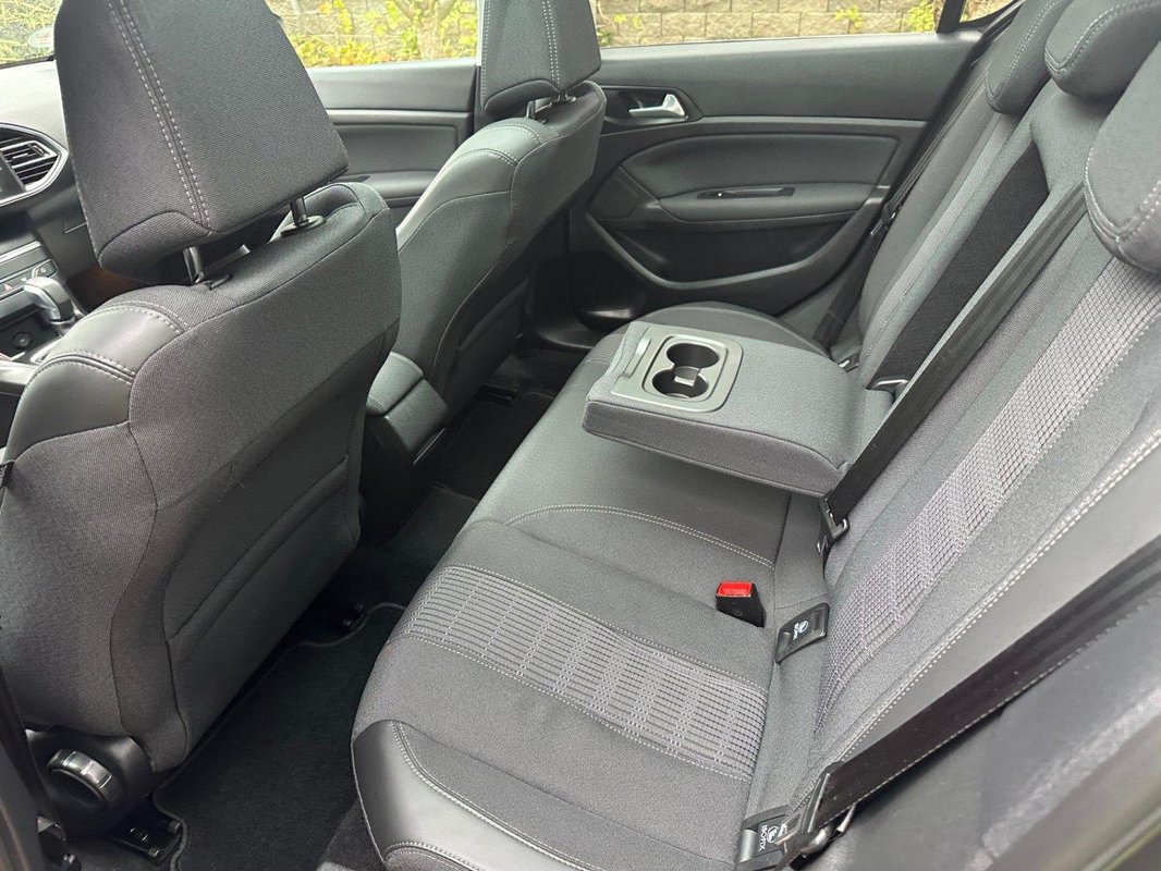 Peugeot 308 foto 5
