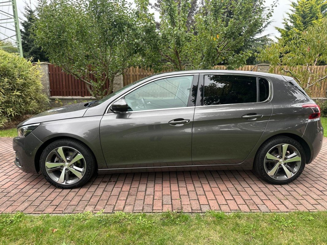 Peugeot 308 foto 23