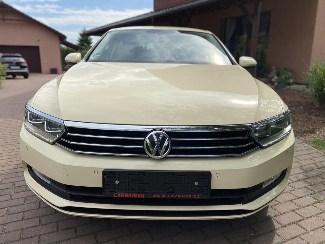 Volkswagen Passat foto 12