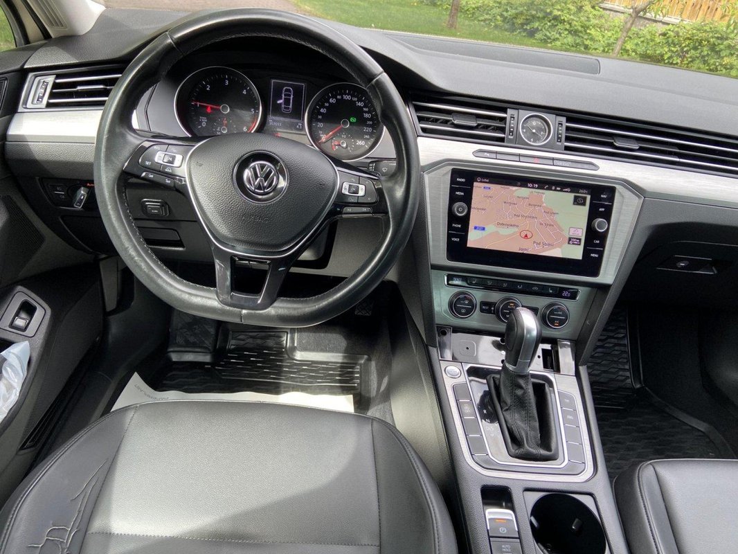 Volkswagen Passat foto 16