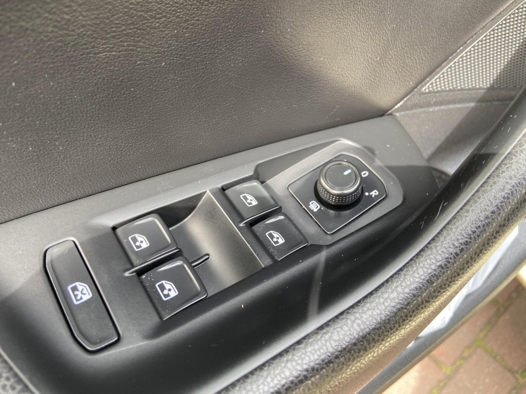Volkswagen Passat foto 18