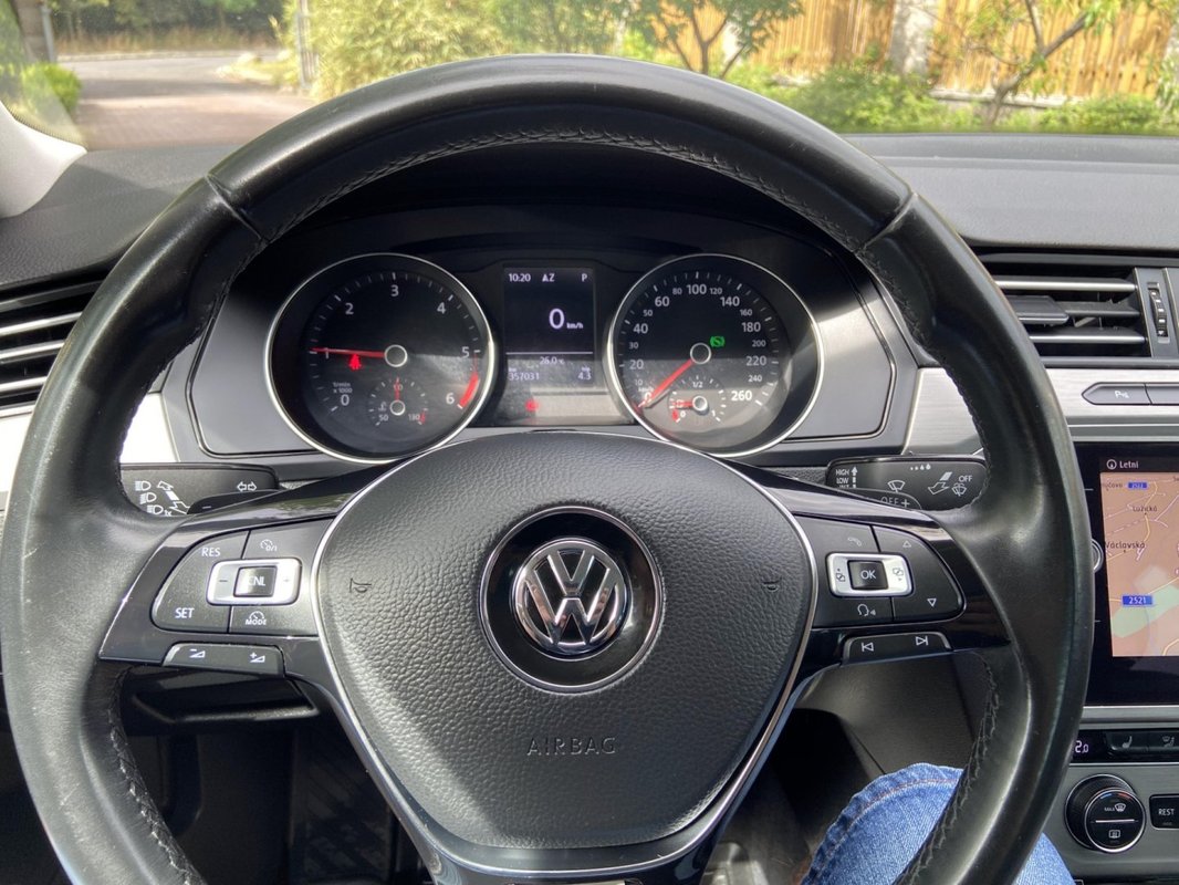 Volkswagen Passat foto 19