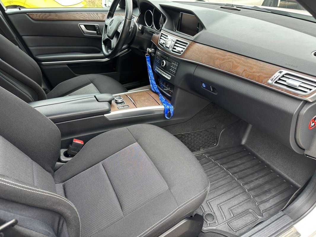 Mercedes-Benz Třídy E foto 11