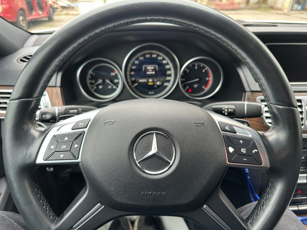 Mercedes-Benz Třídy E foto 15