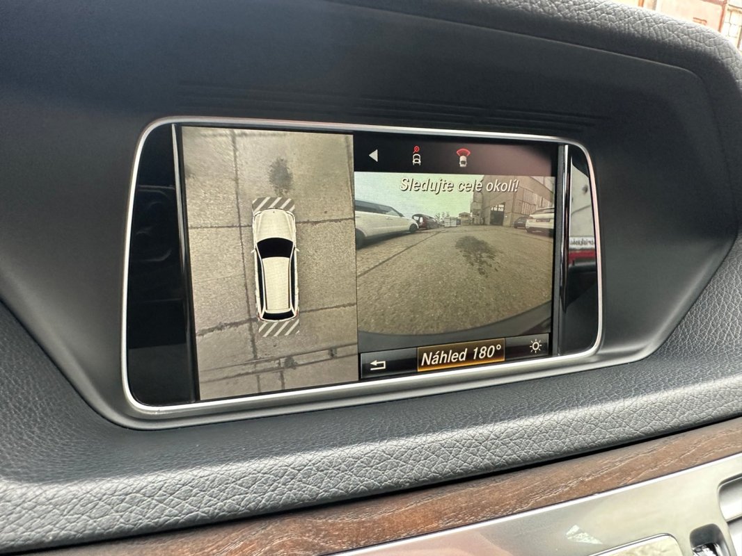 Mercedes-Benz Třídy E foto 19