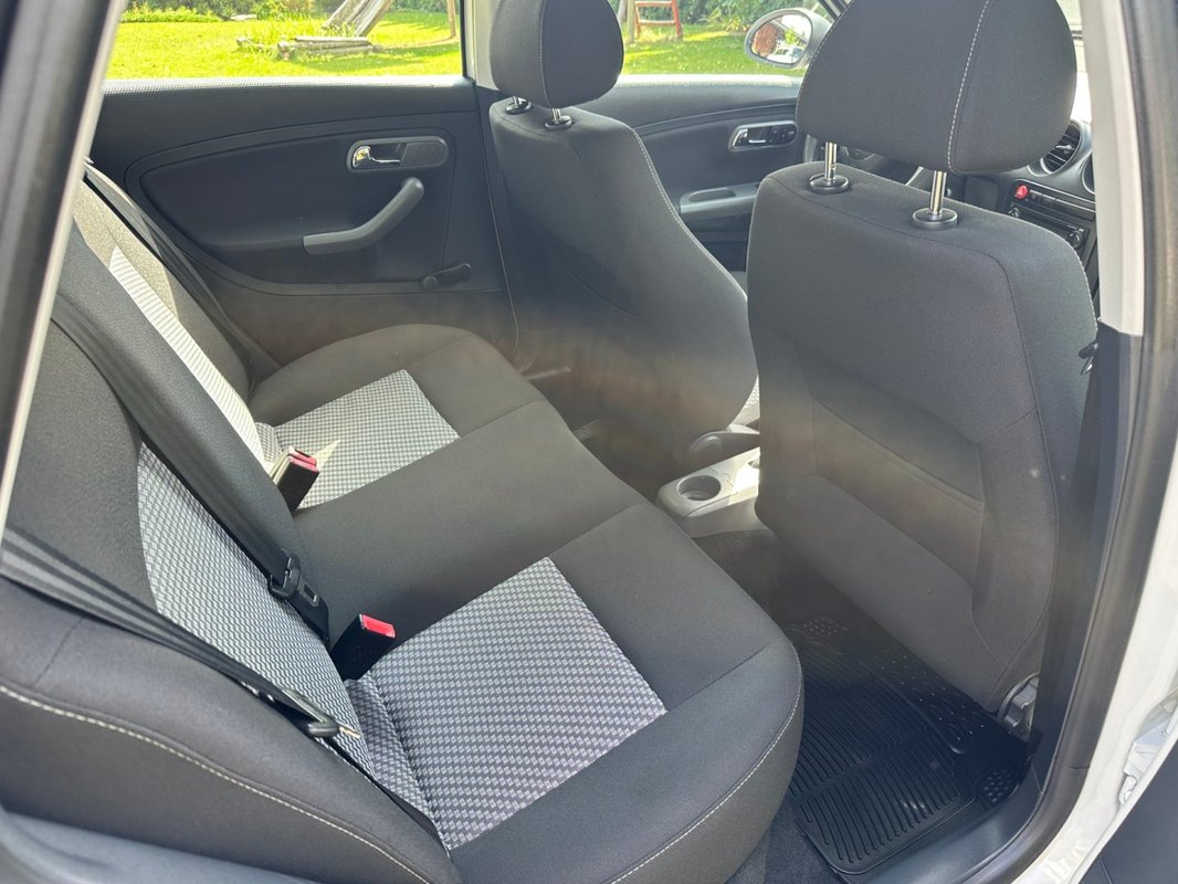 Seat Ibiza foto 7
