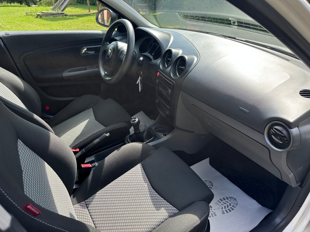 Seat Ibiza foto 8