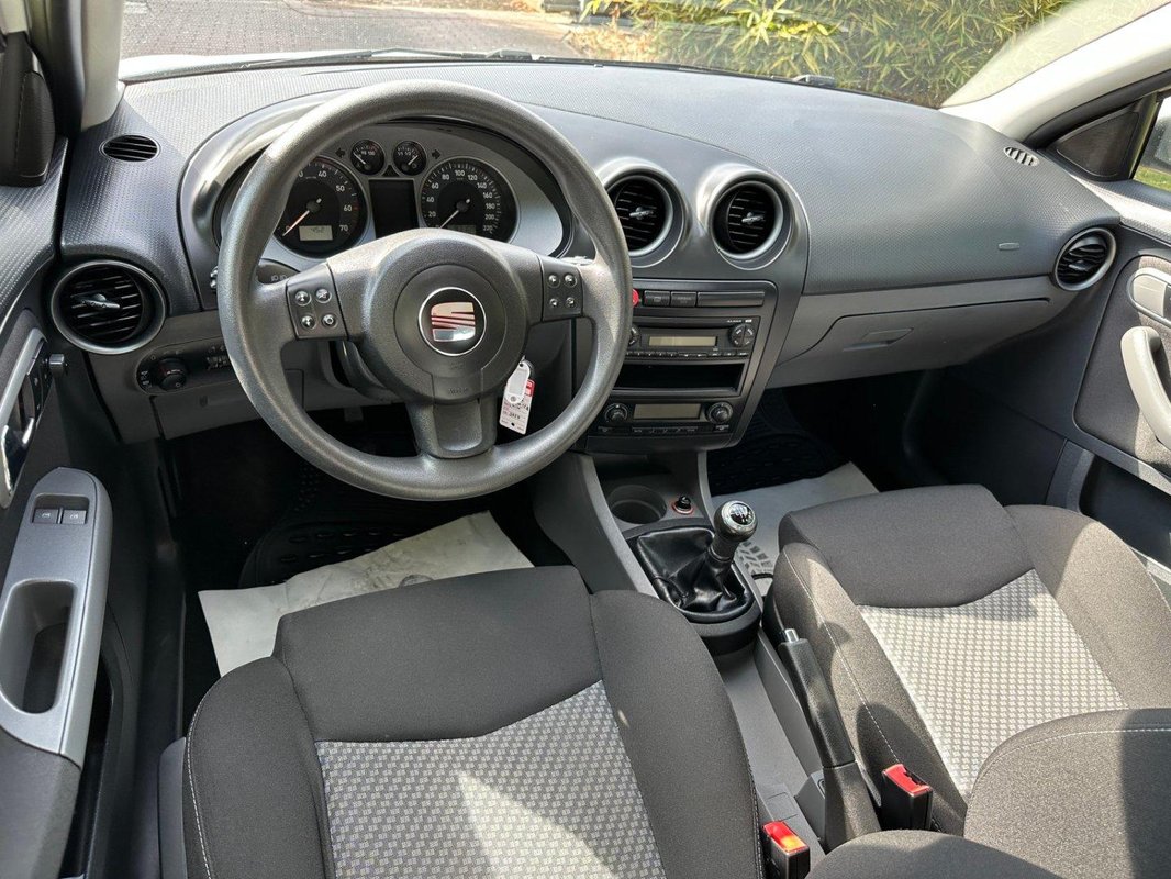 Seat Ibiza foto 9