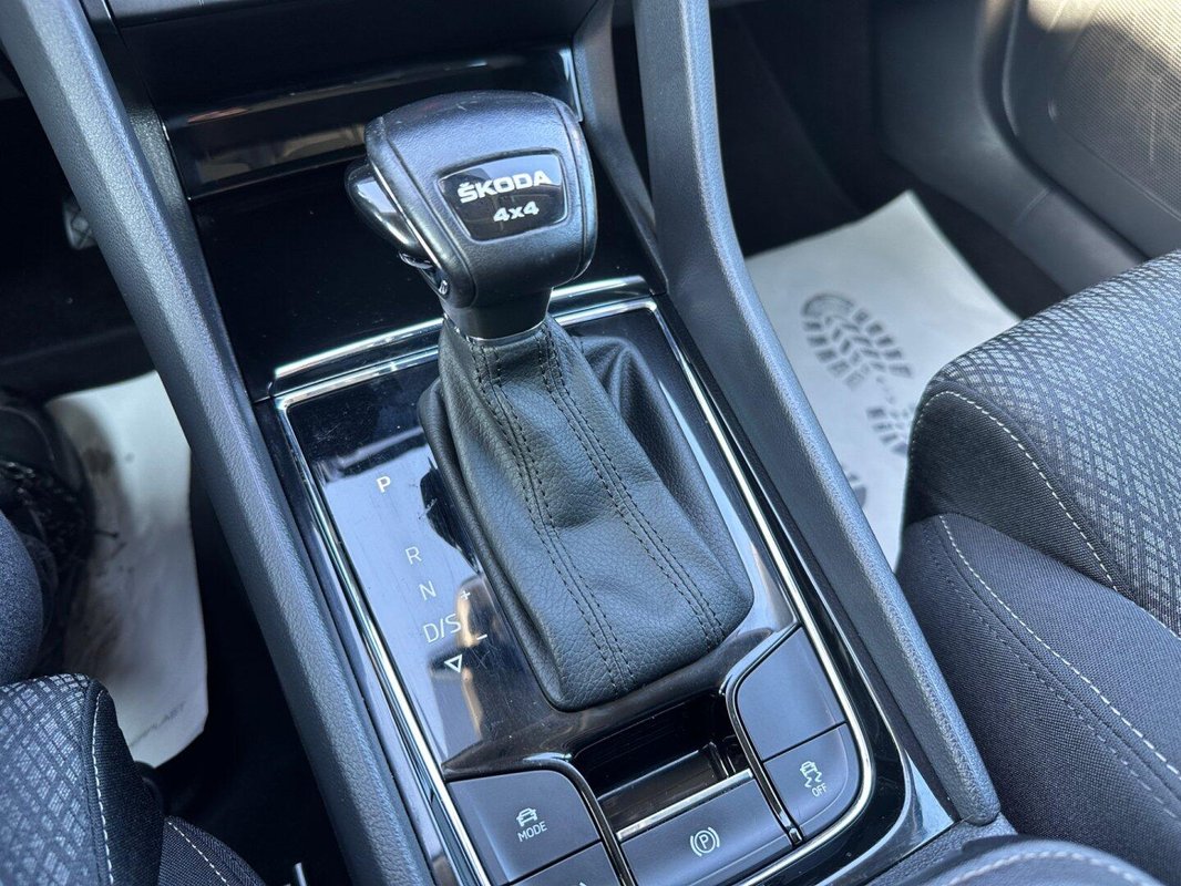 Škoda Karoq foto 17